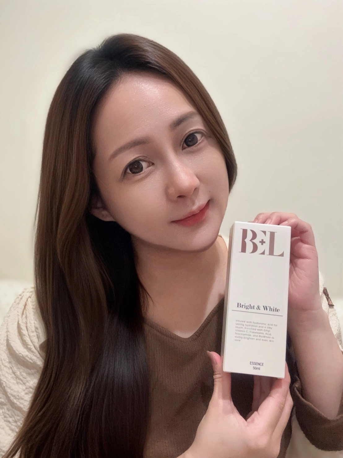 亮白有感分享〃BEL慕光三效美白精萃〃光不是擦出來，是「養」出來的！一滴啟動肌膚光潤亮，專櫃級美白精華也能平價入手！