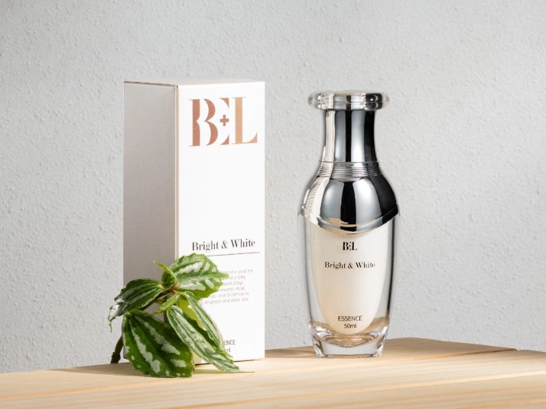 BEL | 慕光三效美白精萃