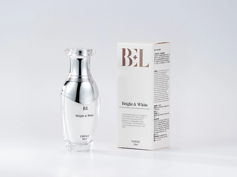 慕光三效美白精萃